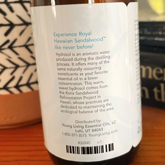 Young Living Royal Hawaiian  Sandalwood Hydrosol *SEALED*  Glass Bottle Nwt - Picture 3 of 6